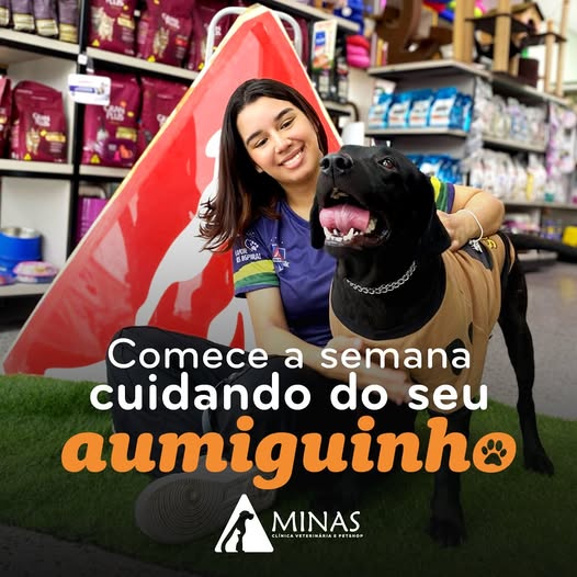 Equipe Minas Petshop em atendimento
